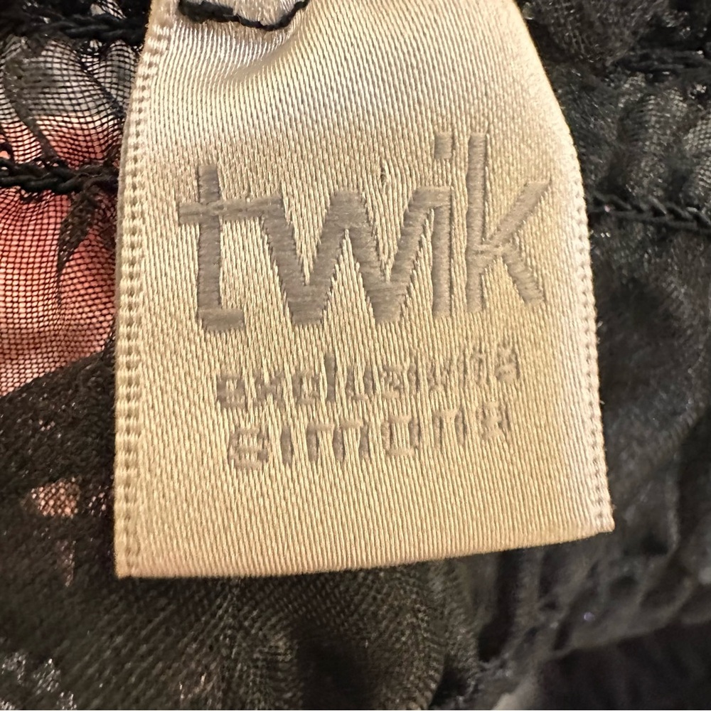twik Black Sheer Puff-Sleeve Smocked Peplum Top - Picture 5 of 8
